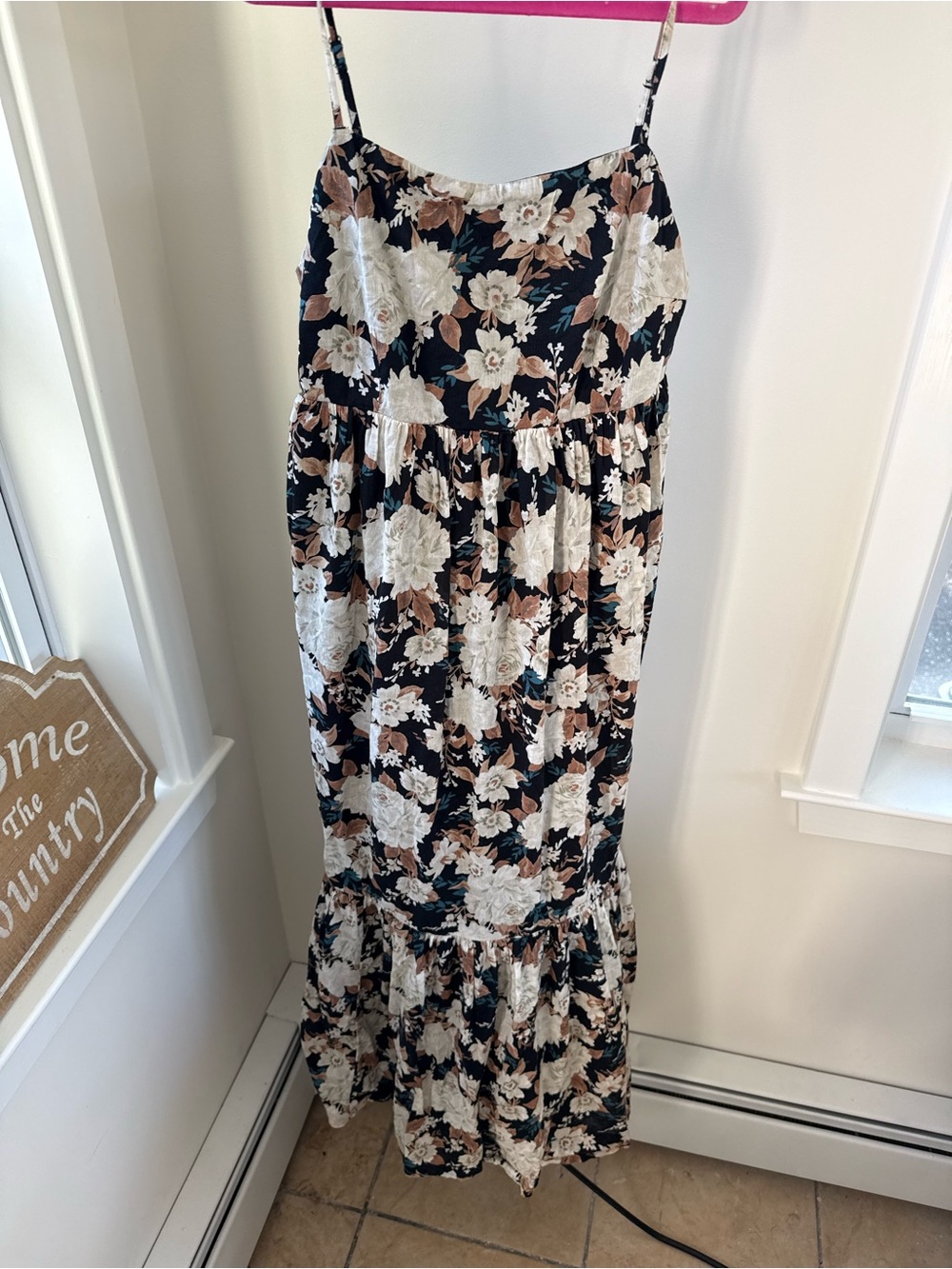 Abercrombie & Fitch Women’s Medium Floral Tiered Maxi Skirt - Black & Cream